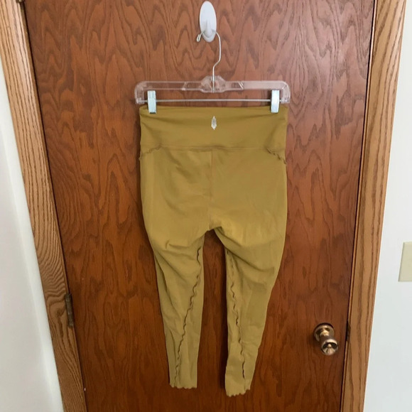 Free People Movement Hearts a Flutter Leggings - Picture 7 of 7